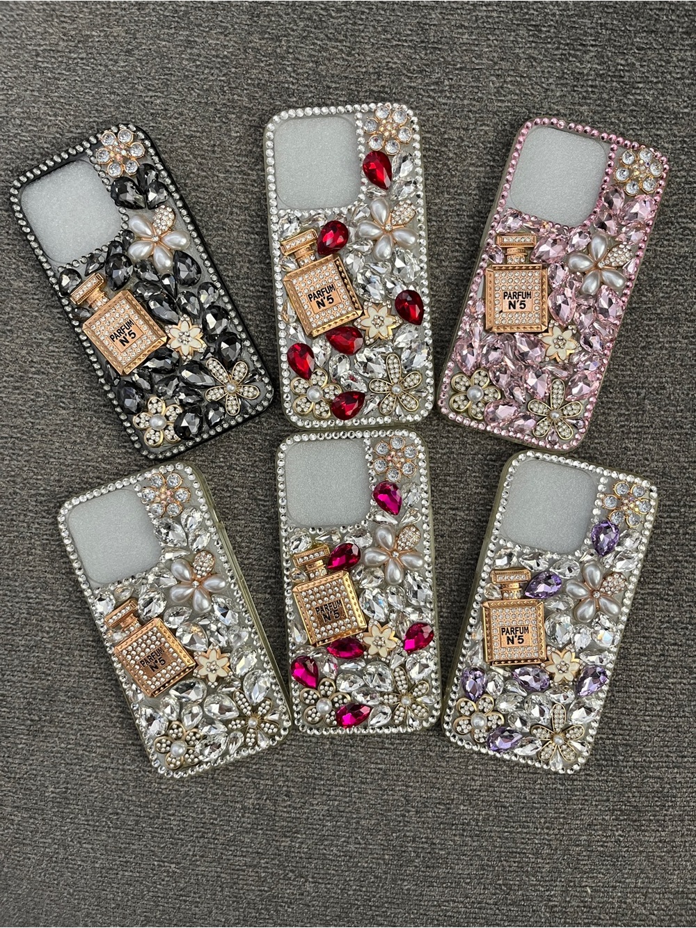 ❤️ Buy One Get One Free ❤️Crystal Encrusted Silicone iPhone case iPhone 14 Pro